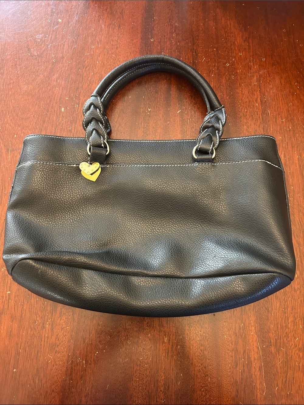 Charter Club Classic Black Leather handbag Roomy. Interior pockets EUC